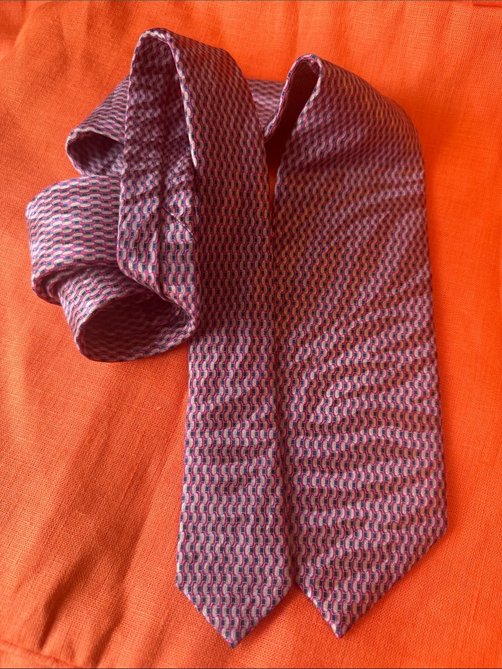 Brioni Geometric Men's Tie - Classic Pattern